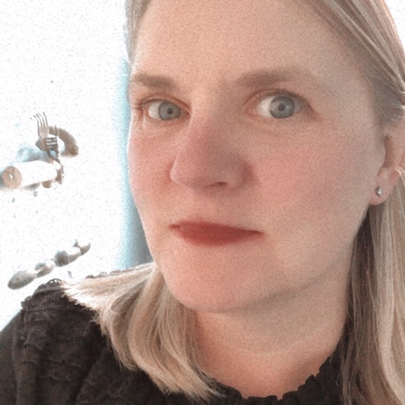 Meet your Posher, Siobhan - Picture 1 of 1